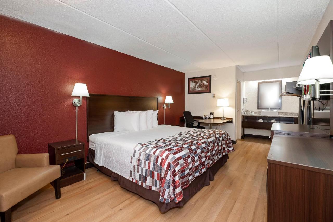 Red Roof Inn Atlanta - Smyrna/Ballpark Экстерьер фото